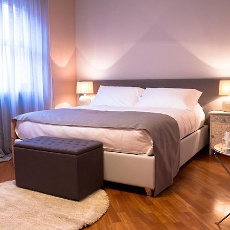 Bed and Breakfast Casa Agnese à Alba  Extérieur photo