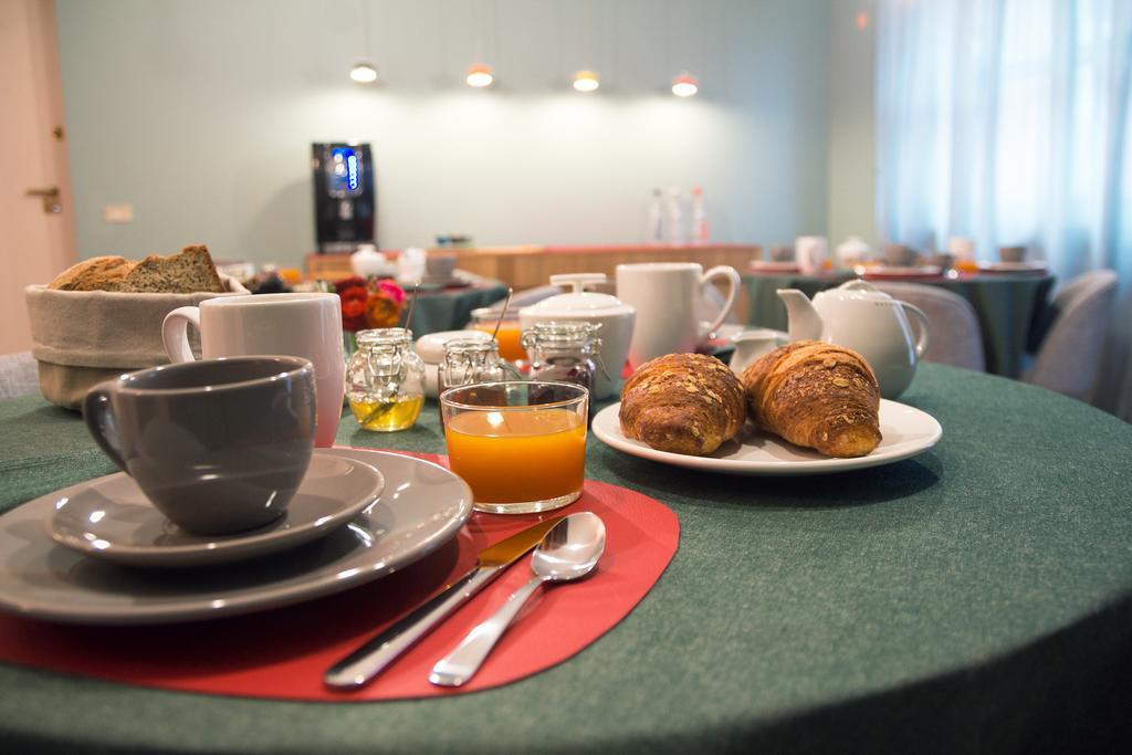 Bed and Breakfast Casa Agnese à Alba  Extérieur photo
